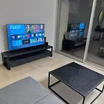 Парк Круазет , Апартаменты 3 Комнаты , С Террасой И Паркингом ,
