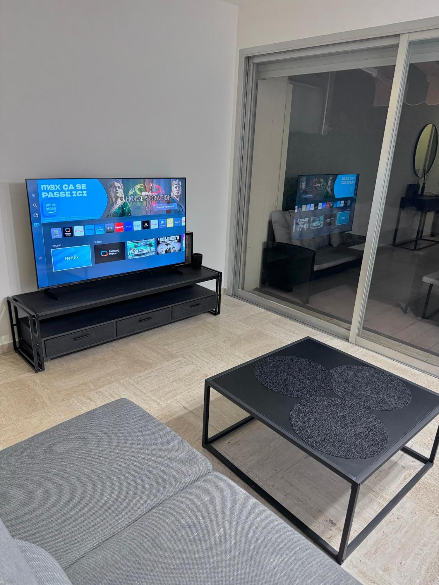 парк круазет , 3 комнаты , с террасой и паркингом , * Cannes